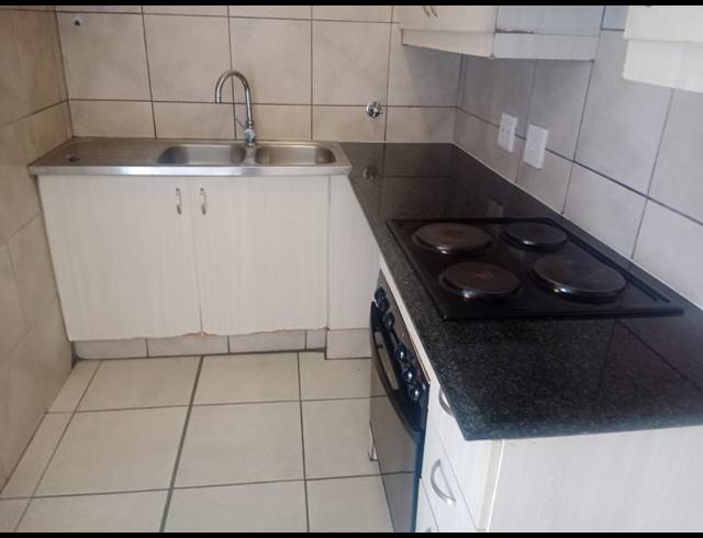 2 BEDROOM SECTIONAL TITLE FOR SALE IN SHELLY BEACH